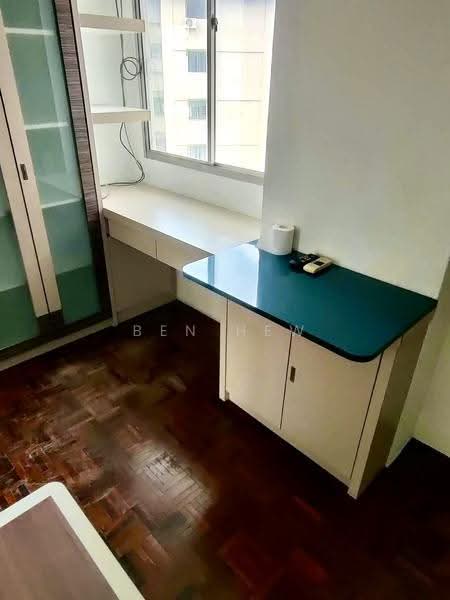 Pangsapuri untuk Dijual di Nipah Emas - Ben Hew - Study - PropertyGuru.com.my