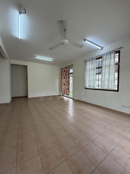 2-storey Terraced House for Sale in Taman Setia Indah (Tebrau) - Connie Choong - Living Room - PropertyGuru.com.my