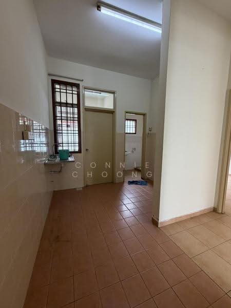 2-storey Terraced House for Sale in Taman Setia Indah (Tebrau) - Connie Choong - Kitchen - PropertyGuru.com.my