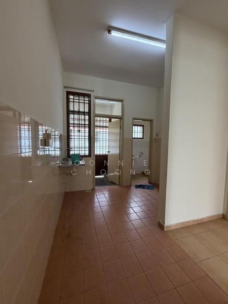2-storey Terraced House for Sale in Taman Setia Indah (Tebrau) - Connie Choong - Kitchen - PropertyGuru.com.my