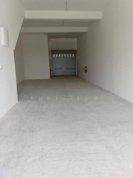 Kedai untuk Disewa di Setia Tropika (Johor Bahru) - Ruby Teow - Interior - PropertyGuru.com.my