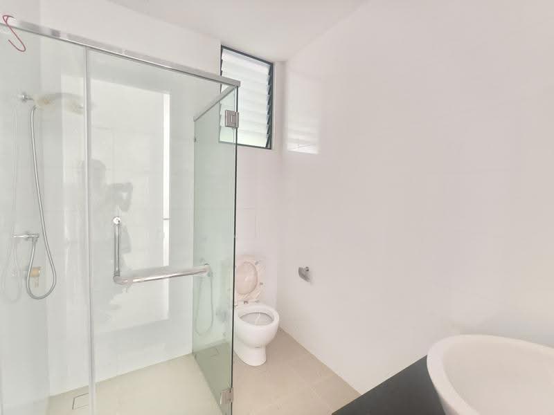 Semi-Detached House for Sale in Ampang (Selangor) - Dlynie Ooi - Bathroom - PropertyGuru.com.my