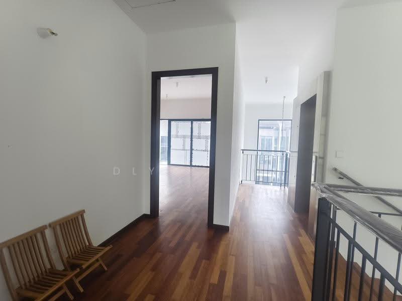 Semi-Detached House for Sale in Ampang (Selangor) - Dlynie Ooi - Corridor - PropertyGuru.com.my