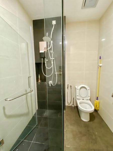Apartment for Rent at Eco Nest @ Eco Botanic - Werner Kee - Bathroom - PropertyGuru.com.my