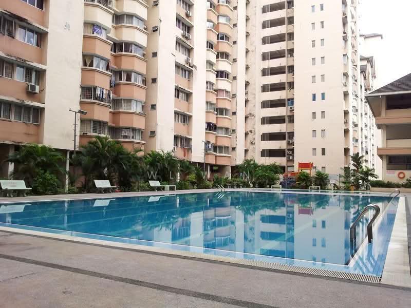 Kondominium untuk Dijual di De Tropicana - WL Wan - Exterior - PropertyGuru.com.my