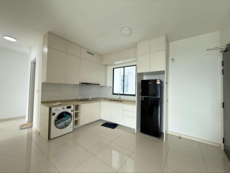 Service Residence for Rent at The M @ Medini Macrolink - Pan Pan - Kitchen - PropertyGuru.com.my