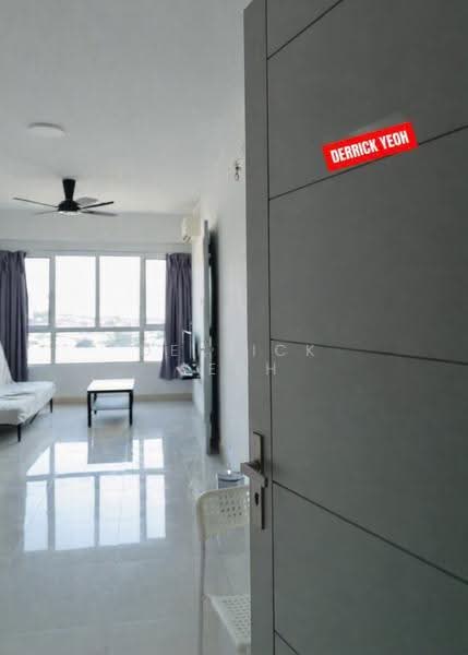Kondominium untuk Disewa di Tropicana Bay Residences - Derrick Yeoh - Living Room - PropertyGuru.com.my
