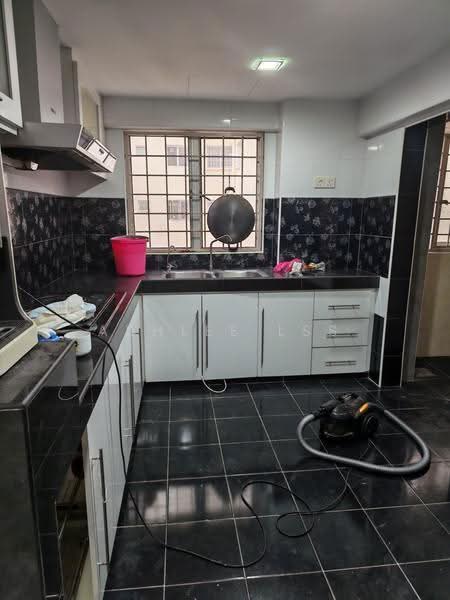Pangsapuri untuk Dijual di Vantage Point (Menang Ria) - Ashlee LSS - Kitchen - PropertyGuru.com.my