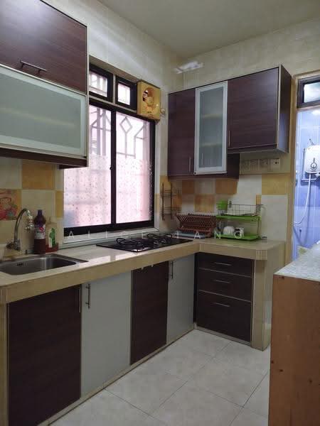 Pangsapuri untuk Disewa di Mentari Court - Alice Tang - Kitchen - PropertyGuru.com.my