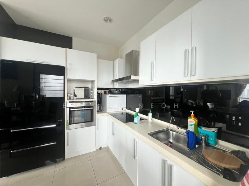 Kediaman Servis untuk Disewa di Birch Regency @ Penang Times Square - Esther Neoh - Kitchen - PropertyGuru.com.my