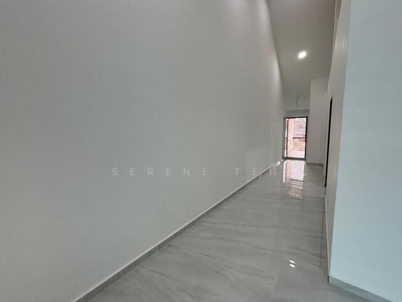 2-storey Terraced House for Rent in Taman Muhibbah (Kulai) - Serene Teh - Corridor - PropertyGuru.com.my
