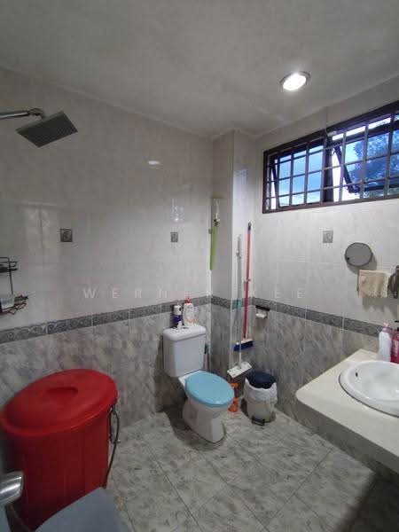 Rumah Teres 2-Tingkat untuk Dijual di Permas Jaya (Johor) - Werner Kee - Bathroom - PropertyGuru.com.my