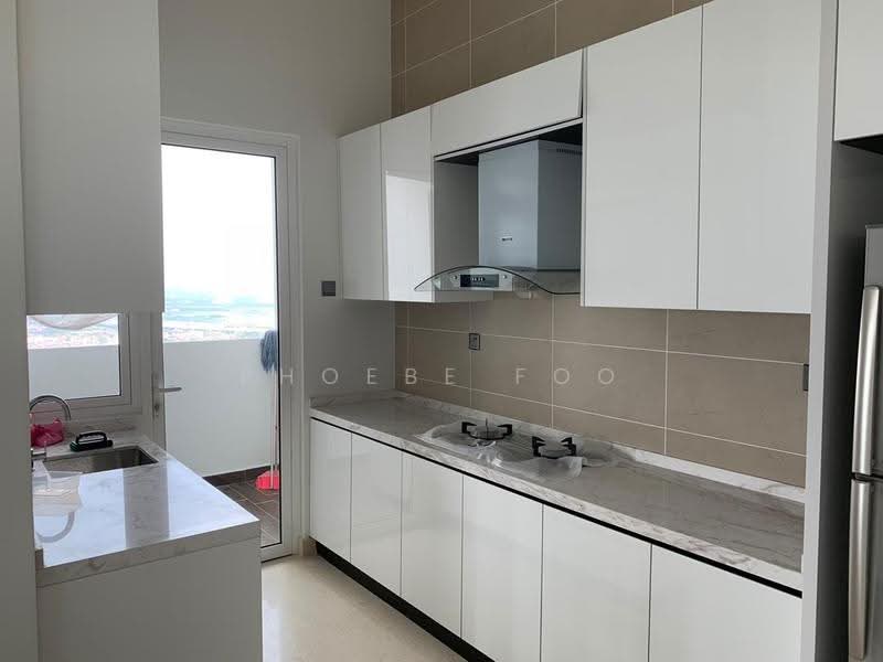 Service Residence for Sale at TriTower Residence @ Johor Bahru Sentral - Phoebe Foo - Kitchen - PropertyGuru.com.my