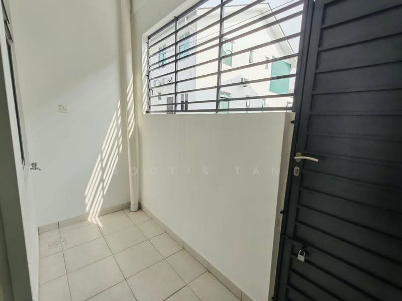 Rumah Teres 2-Tingkat untuk Disewa di Taman Pulai Mutiara (Iskandar Puteri (Nusajaya)) - Noctis Tan - Balcony - PropertyGuru.com.my
