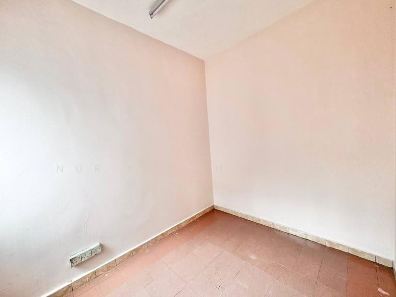 2-storey Terraced House for Sale in BANDAR PUCHONG JAYA (Puchong) - Nur Adibah Ishak - Interior - PropertyGuru.com.my
