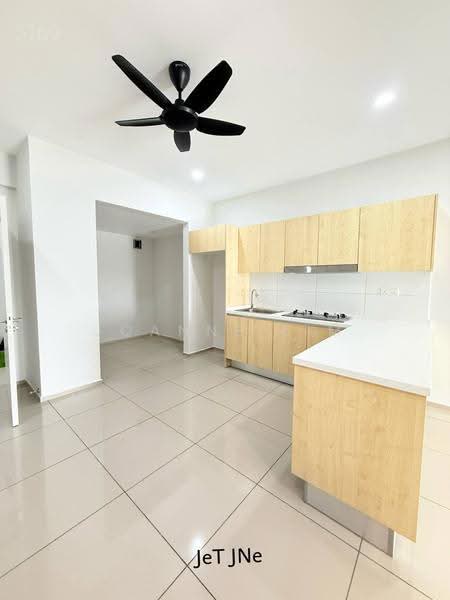 Service Residence for Rent at The Tresor @ Gravit8 - Joanne Lim - Kitchen - PropertyGuru.com.my