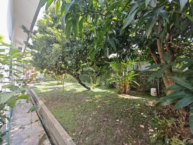 Bungalow House for Sale in Kampung Datuk Keramat (Keramat) - Masnizah Arifin - Garden - PropertyGuru.com.my