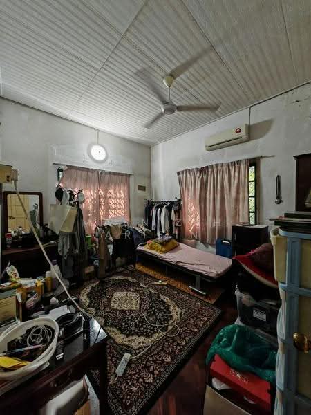 Bungalow House for Sale in Kampung Datuk Keramat (Keramat) - Masnizah Arifin - Bedroom - PropertyGuru.com.my