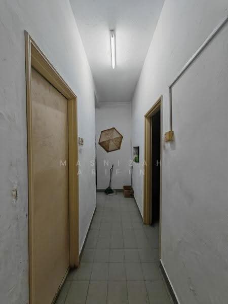 Bungalow House for Sale in Kampung Datuk Keramat (Keramat) - Masnizah Arifin - Corridor - PropertyGuru.com.my