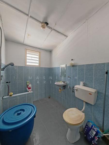 Bungalow House for Sale in Kampung Datuk Keramat (Keramat) - Masnizah Arifin - Bathroom - PropertyGuru.com.my