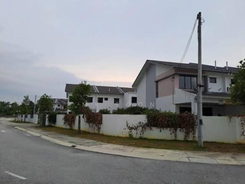 Terraced House for Sale in Rawang (Selangor) - Mr Soon - Exterior - PropertyGuru.com.my