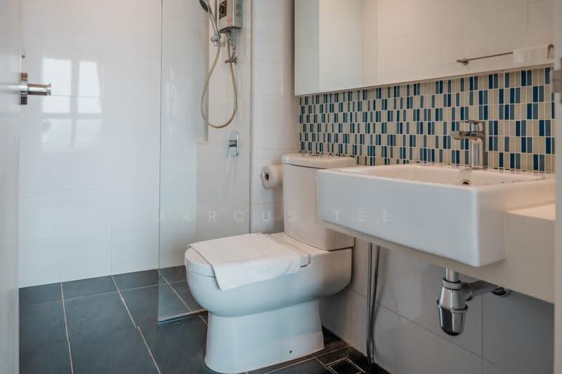 Kediaman Servis untuk Disewa di Residential Suites @ HighPark - Marcus Tee - Bathroom - PropertyGuru.com.my