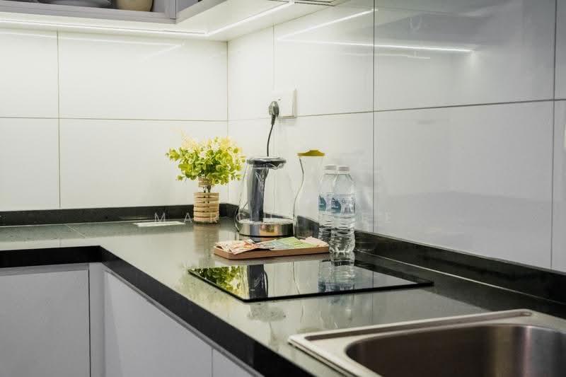 Kediaman Servis untuk Disewa di Residential Suites @ HighPark - Marcus Tee - Kitchen - PropertyGuru.com.my