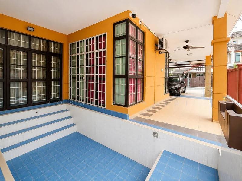 Rumah Berkembar untuk Dijual di Bangi (Selangor) - Rosniza Tanidi - Exterior - PropertyGuru.com.my