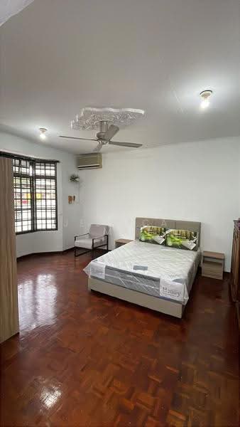 2-storey Terraced House for Rent in Taman Ungku Tun Aminah (Skudai) - Jessica Ma - Bedroom - PropertyGuru.com.my