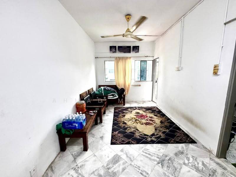 Flat for Sale at Taman Mulia Jaya - Ahmad Muslim - Living Room - PropertyGuru.com.my