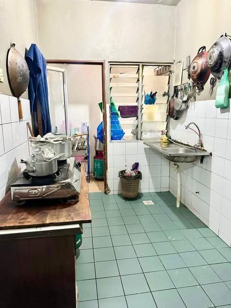 Pangsapuri untuk Dijual di Sri Kayangan (Casa Desira) - Ahmad Muslim - Kitchen - PropertyGuru.com.my