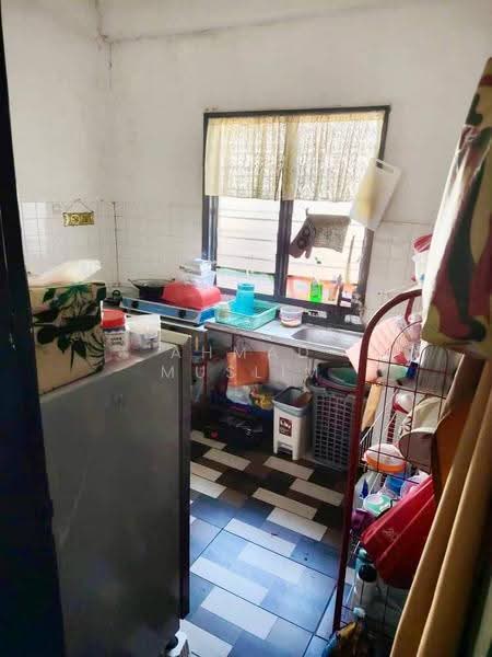 Flat for Sale at Taman Mulia Jaya - Ahmad Muslim - Kitchen - PropertyGuru.com.my