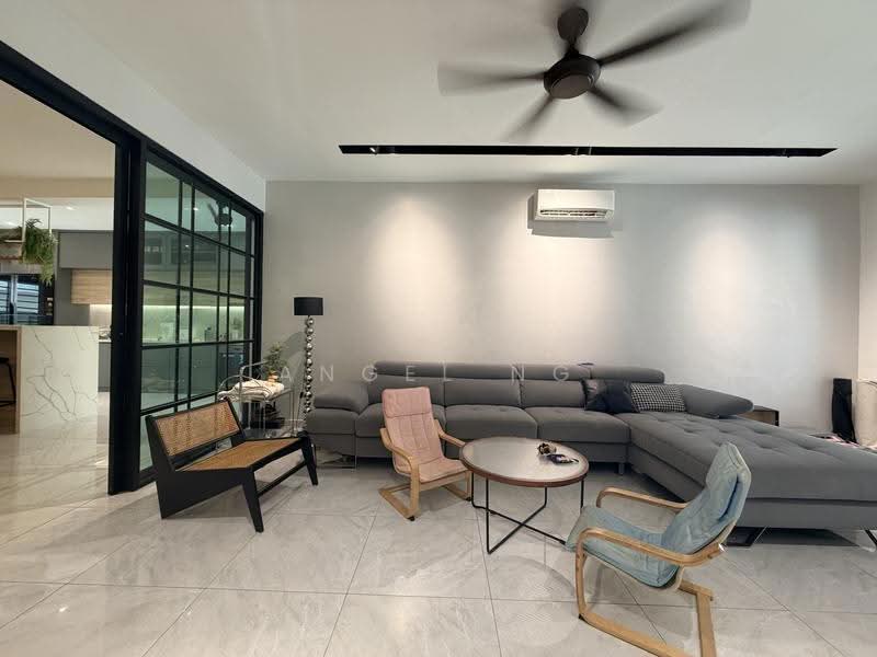 Rumah Teres 2-Tingkat untuk Dijual di Ampang Saujana (Ampang) - Angel Ng - Living Room - PropertyGuru.com.my