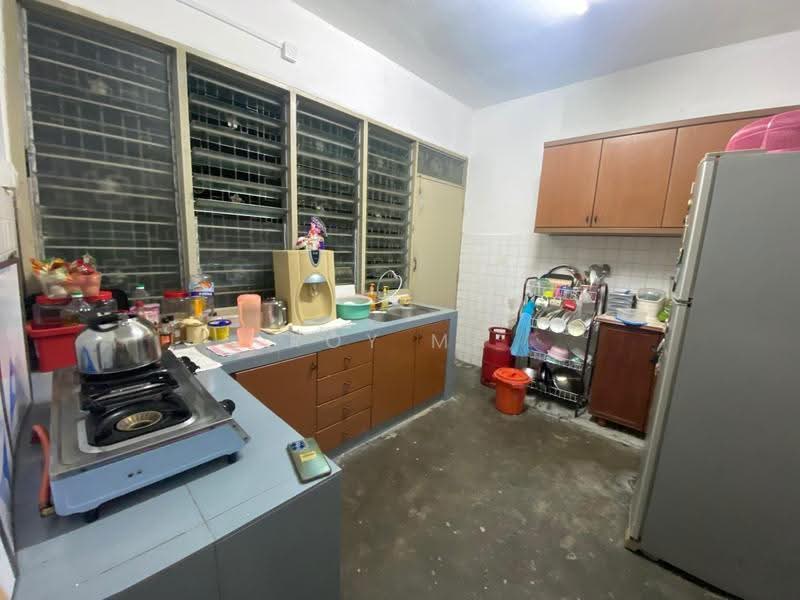 2-storey Terraced House for Rent in Taman Lucky (Bangsar) - Roy Ma - Kitchen - PropertyGuru.com.my