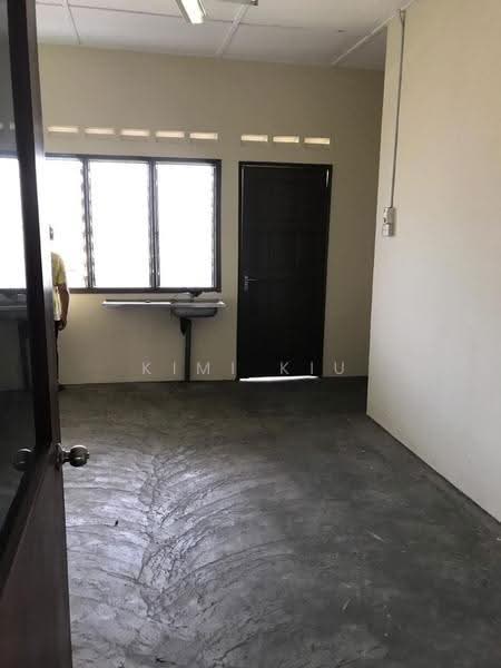 Shop for Sale in Senai (Johor) - Kimi Kiu - Interior - PropertyGuru.com.my