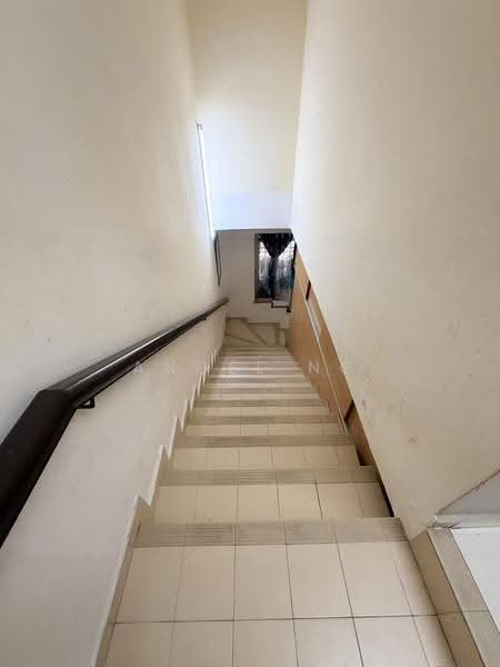 Rumah Teres 2-Tingkat untuk Dijual di Ampang Saujana (Ampang) - Angel Ng - Corridor - PropertyGuru.com.my