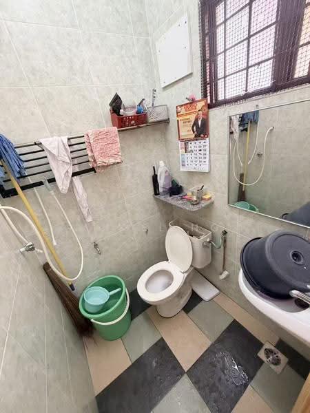 Rumah Teres 2-Tingkat untuk Dijual di Ampang Saujana (Ampang) - Angel Ng - Bathroom - PropertyGuru.com.my