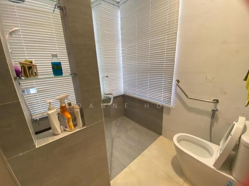 Condominium for Rent at Silverscape Residences - Joanne How - Bathroom - PropertyGuru.com.my