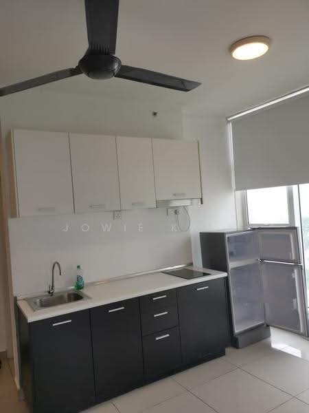 Kediaman Servis untuk Dijual di The Scott Garden SOHO - Jowie Kwek - Kitchen - PropertyGuru.com.my