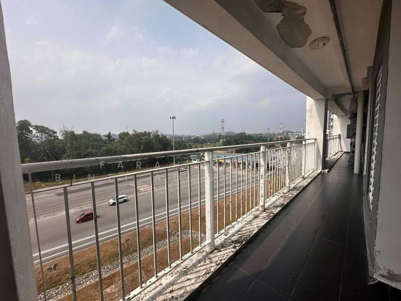 Office for Sale in Bandar Baru Bangi (Selangor) - FARAH HANIM BINTI AD SUHADAK SUHADAK - Balcony - PropertyGuru.com.my