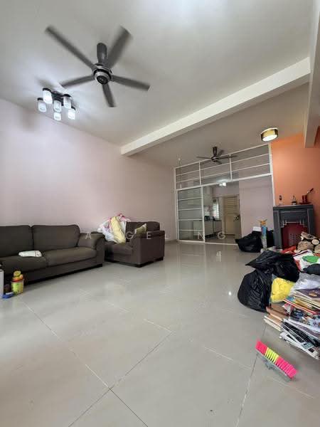 Rumah Teres 2-Tingkat untuk Dijual di Ampang Saujana (Ampang) - Angel Ng - Living Room - PropertyGuru.com.my