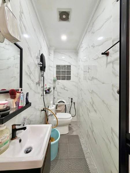 Rumah Teres 2-Tingkat untuk Dijual di Batu Caves (Selangor) - Izzat Zamros - PropertyGuru.com.my