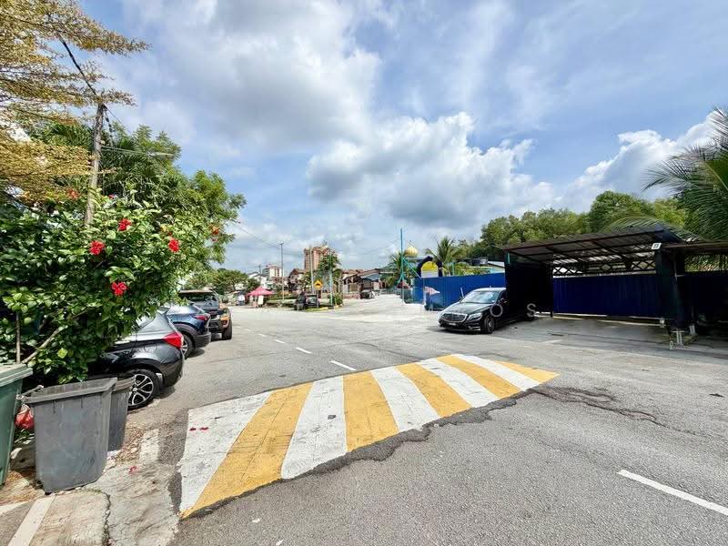 Rumah Teres 2-Tingkat untuk Dijual di Batu Caves (Selangor) - Izzat Zamros - PropertyGuru.com.my