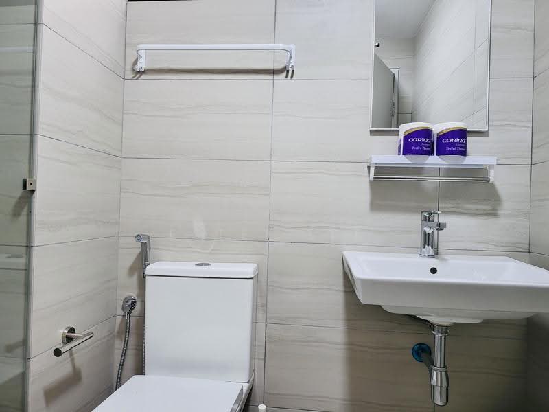 Service Residence for Rent at BeCentral @ i-City - Estee Lee - Bathroom - PropertyGuru.com.my