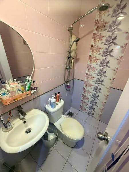 Rumah Berkembar untuk Dijual di Ampang Saujana (Ampang) - Angel Ng - PropertyGuru.com.my