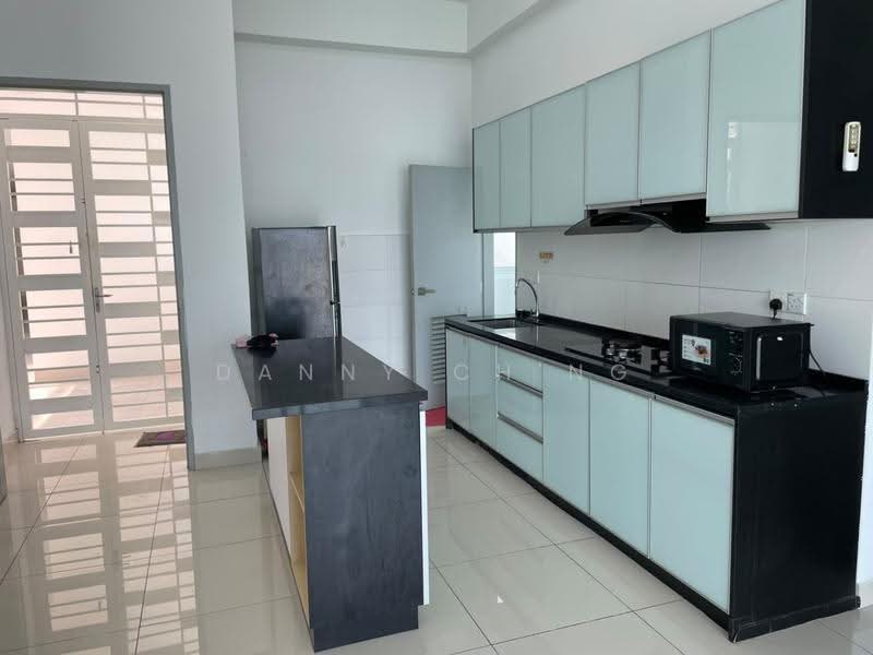 Condominium for Rent at Tropicana Bay Residences - Danny Ch'ng - Kitchen - PropertyGuru.com.my