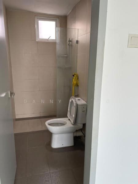 Condominium for Rent at Tropicana Bay Residences - Danny Ch'ng - Bathroom - PropertyGuru.com.my
