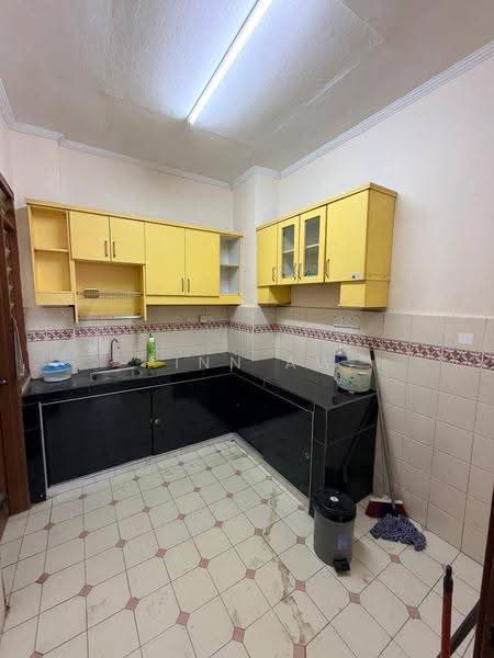 Condominium for Sale at Skudai Villa - Finn Aw - Kitchen - PropertyGuru.com.my