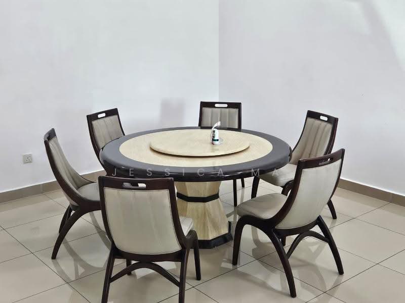 2-storey Terraced House for Rent in Taman Mount Austin (Tebrau) - Jessica Ma - Dining Room - PropertyGuru.com.my