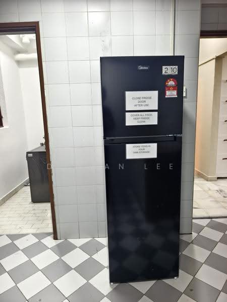 Condominium for Rent at Villa Putra - Duncan Lee - Fridge - PropertyGuru.com.my